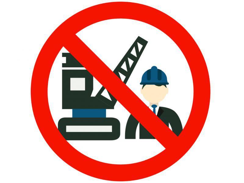 监控视频曝光！吊车轨道梁断落砸人致死事故…