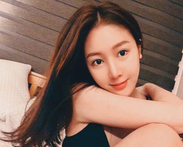 王大陆内地复工却被兄弟撬墙角？女友曝其好兄