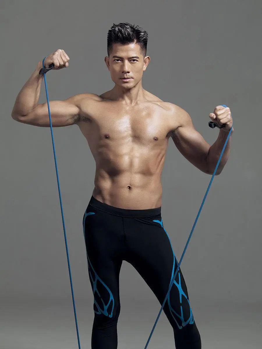 服了！他这体力，说是24岁都有人信...