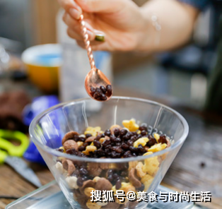 b33be564303d4fa7a608e14d47a3ff0c.png