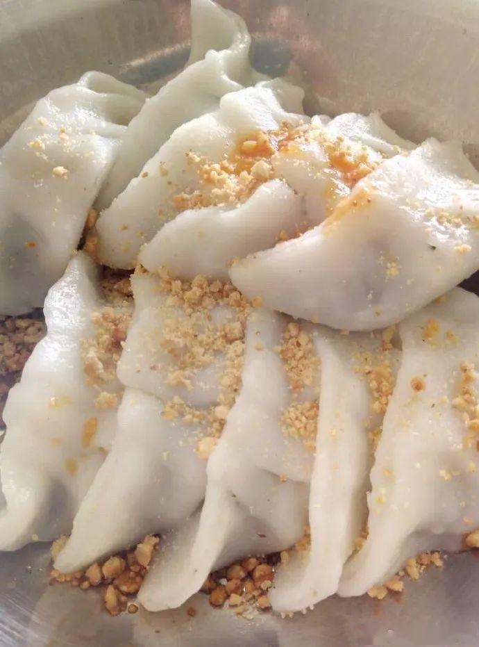 让我们一起来看看百色 还有哪些特产美食 百色桂七芒 靖西粽粑 靖西