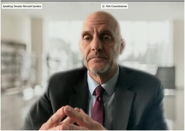 美国人无论收入高低都能接种新冠疫苗？两名美