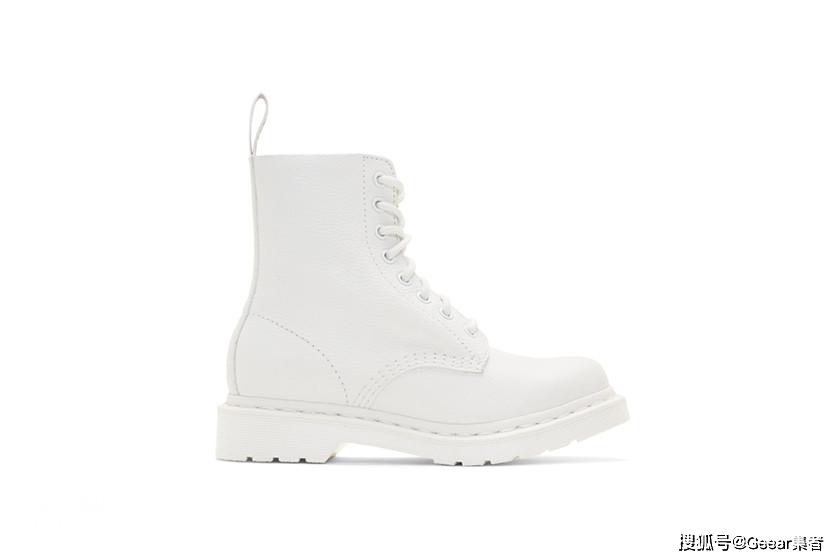 女生一年365天都适用:时尚女生需要百搭单品就是这一双!