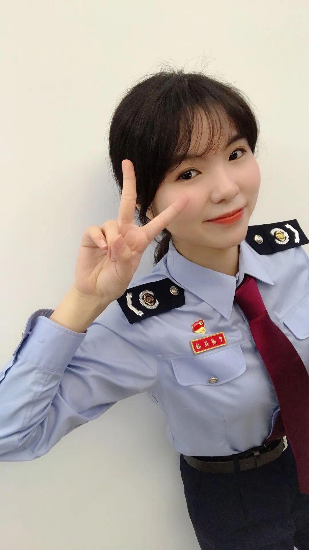 【授课题目】:激扬温州人精神,全力加速奔小康 7号选手:夏明燕  【选