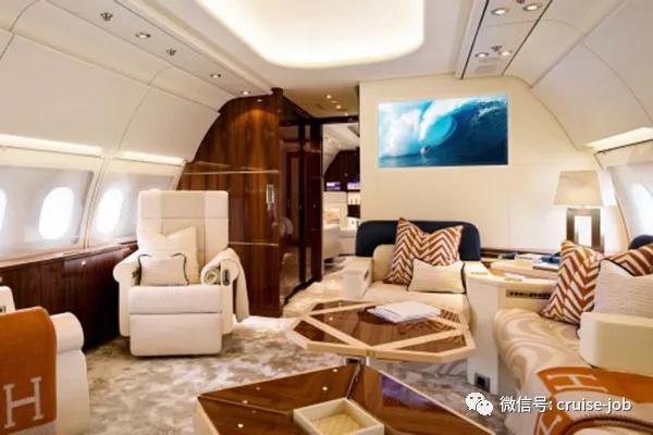 空客a340 – 300,价格:3.5亿美元no3.波音747-8洲际飞机,价格:4.