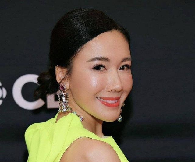 tvb女星李施嬅进军内地 23a5b341e3ac4a67bc1080b5b96e0692.jpeg