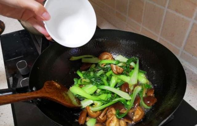 炒什么菜需要加水淀粉 3d9a7694492045c99f9b8b4cfec0af07.png
