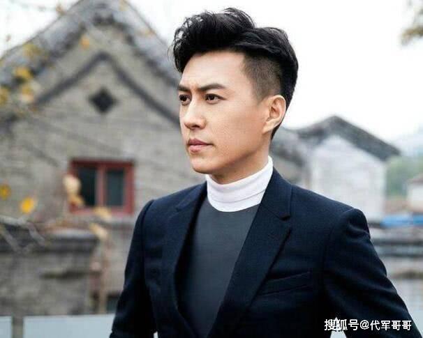 男星演霸道总裁谁最帅?钟汉良第八,黄晓明第二,王耀庆