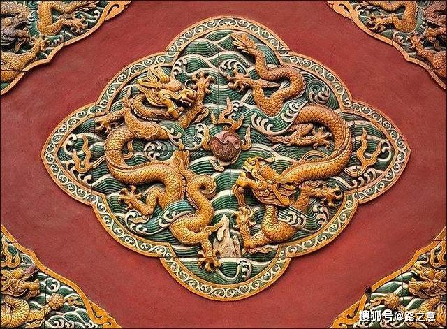 原创九龙壁与九五之尊为什么有九条龙皇宫里为什么喜用龙的图案
