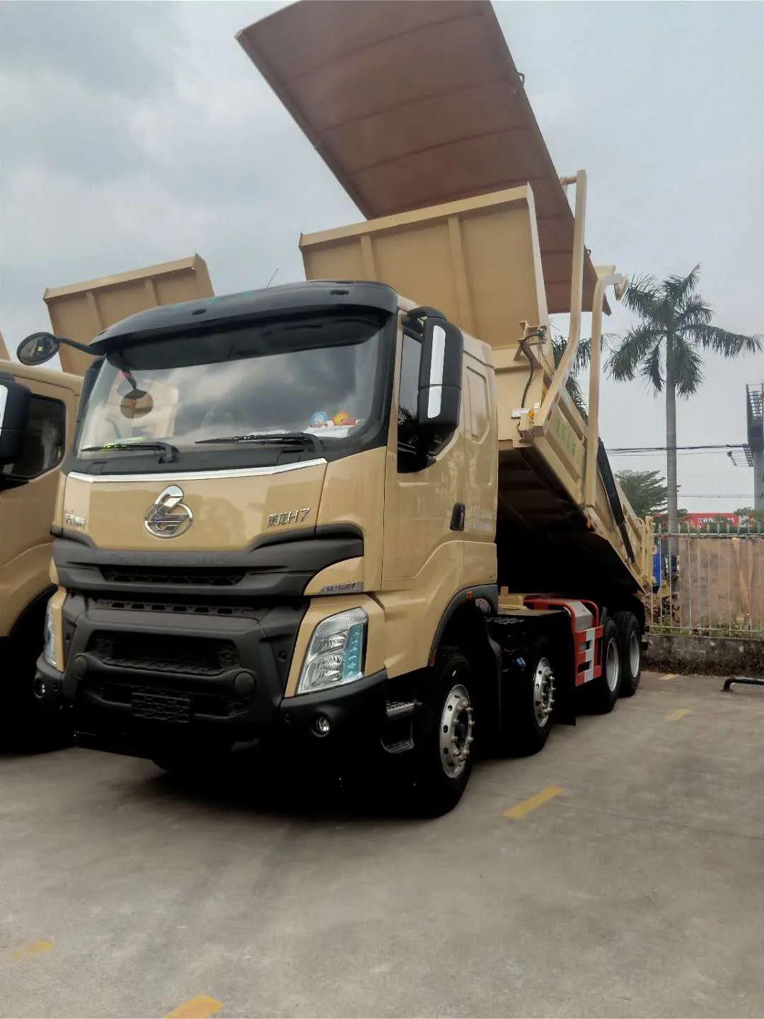 东莞永强乘龙h78x4渣土车交车仪式