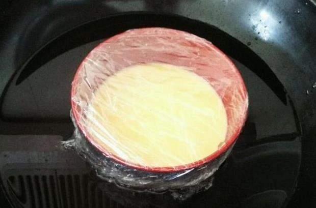 蜂窝糖的制作方式 e7160525385b43e98a6f4471d0e2f53d.jpeg