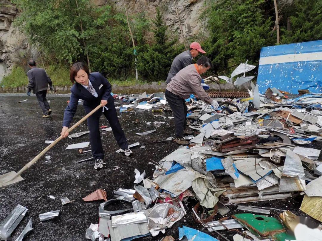 关岭多少人口_Death Toll Rises to 26 in SW China Landslide img src(3)