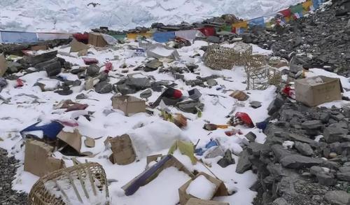 原创珠穆朗玛峰现100多具尸体,形同路标,尸体出现的原因令人深思