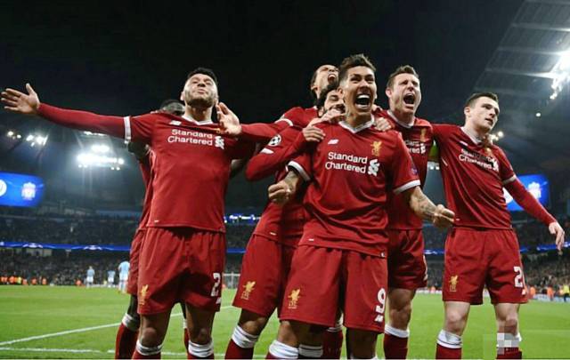 英超联赛迎来关键对决曼城逆转利物浦登顶积分榜榜首位置