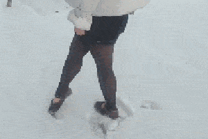 搞笑gif:这是一个有滑冰梦想的妹子,奈何实力不允许啊