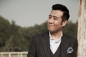 47岁的于和伟近照,妻子整整隐藏27年,原来是我们熟悉的那个她