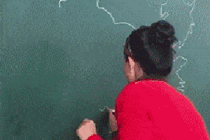 搞笑gif:这张图让我想起了我的初中地理老师,上课从来不拿课本