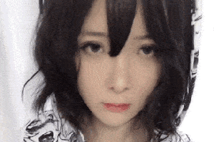 搞笑gif趣图:这妹子是我喜欢的类型,真心的