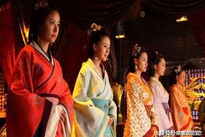 中国古代女性没地位?欧洲女子300年不敢出门,一不小心性命难保