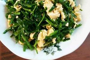 原创佐酒最佳凉菜,凉拌怪味鸡,鸡肉的味道鲜嫩而奇异,别有一番味道