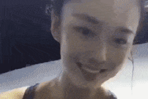 搞笑gif趣图:作为一个女汉子,你们敢做我的男朋友吗?