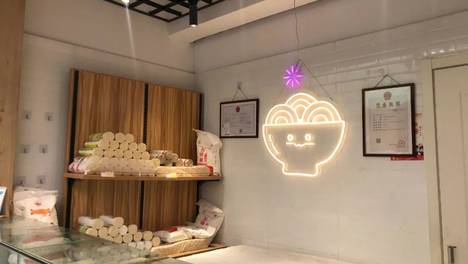 认真逛了网红菜市场，我发现它不只是拍照好看那么简单