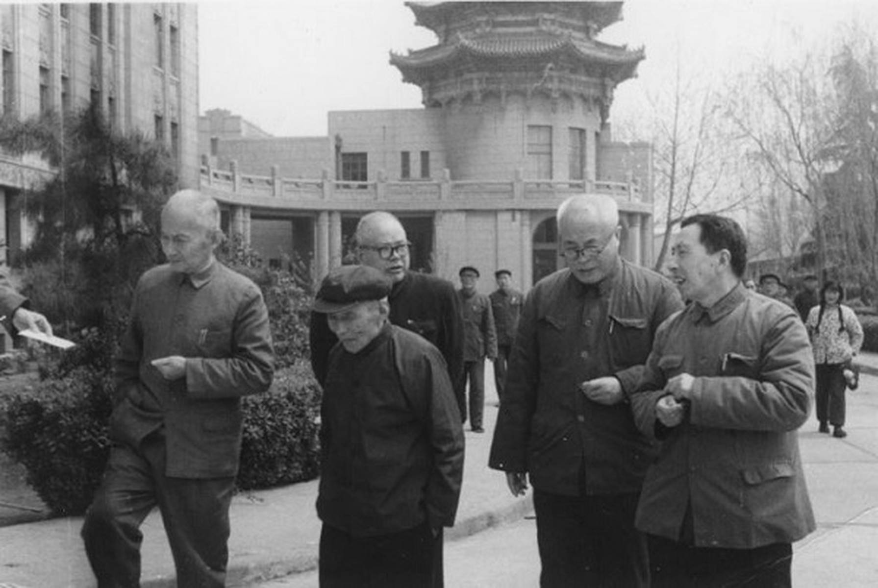 “学术研究不要有门户之见”：张政烺诞辰105周年座谈侧记