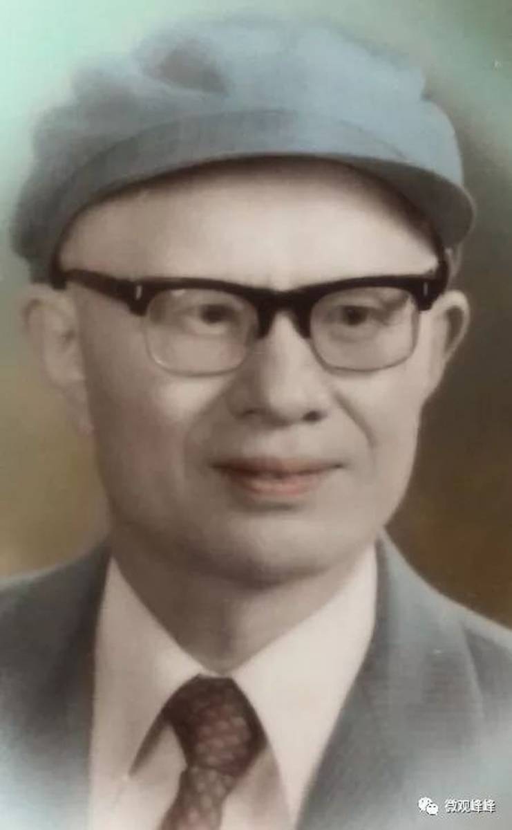 许克、陈亚杰......在峰峰的芳华!老照片原来辣么“帅”