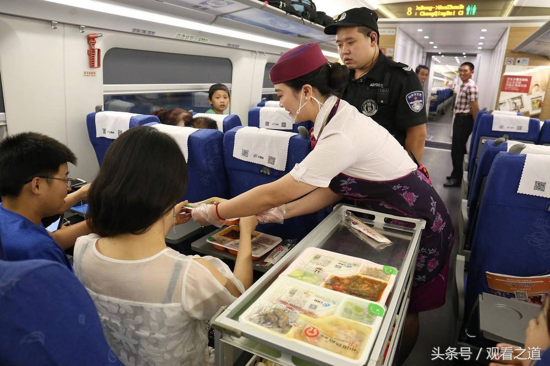 高铁上定外卖是种什么体验?订餐站点再增11个,有你所在的城市吗