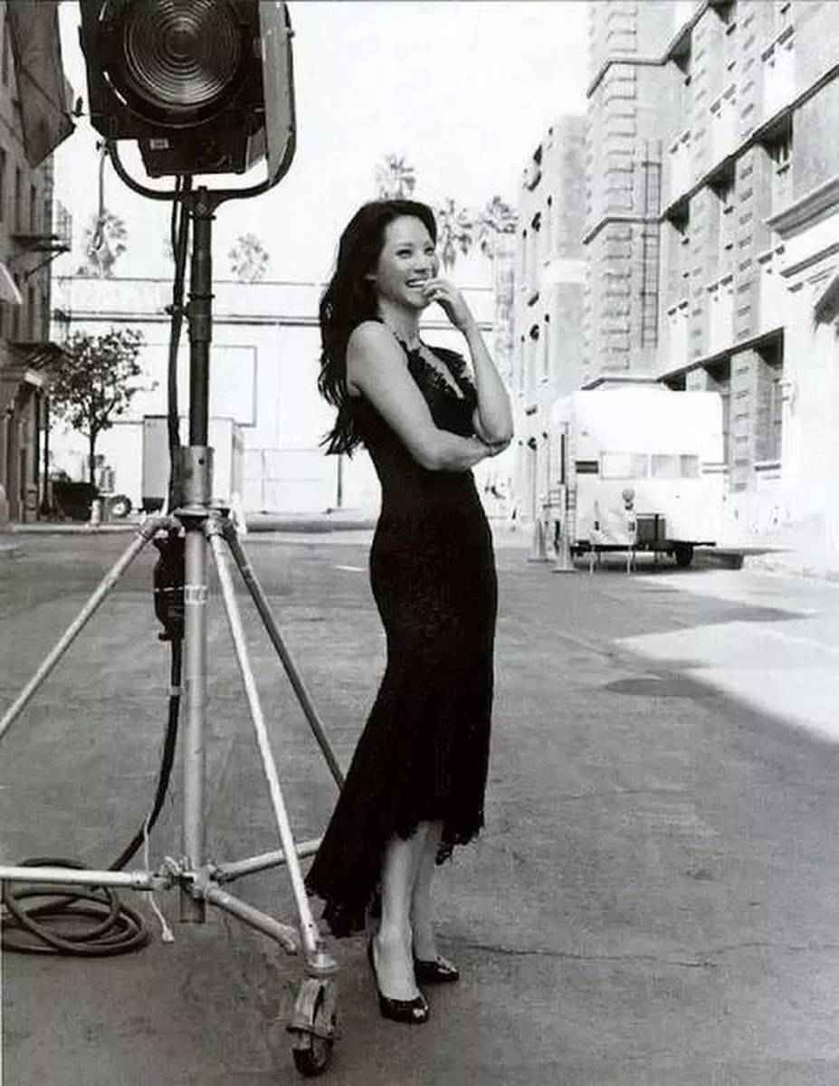 被骂丑演过限制片 她是洋人眼里最性感亚洲女性