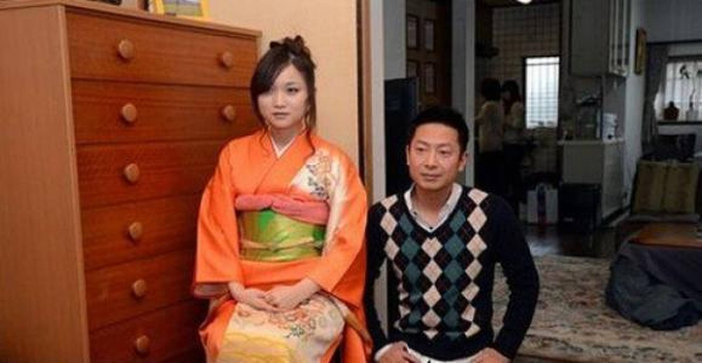 日本的已婚妇女太惨了,怪不得每天都盼望着丈夫早日死去