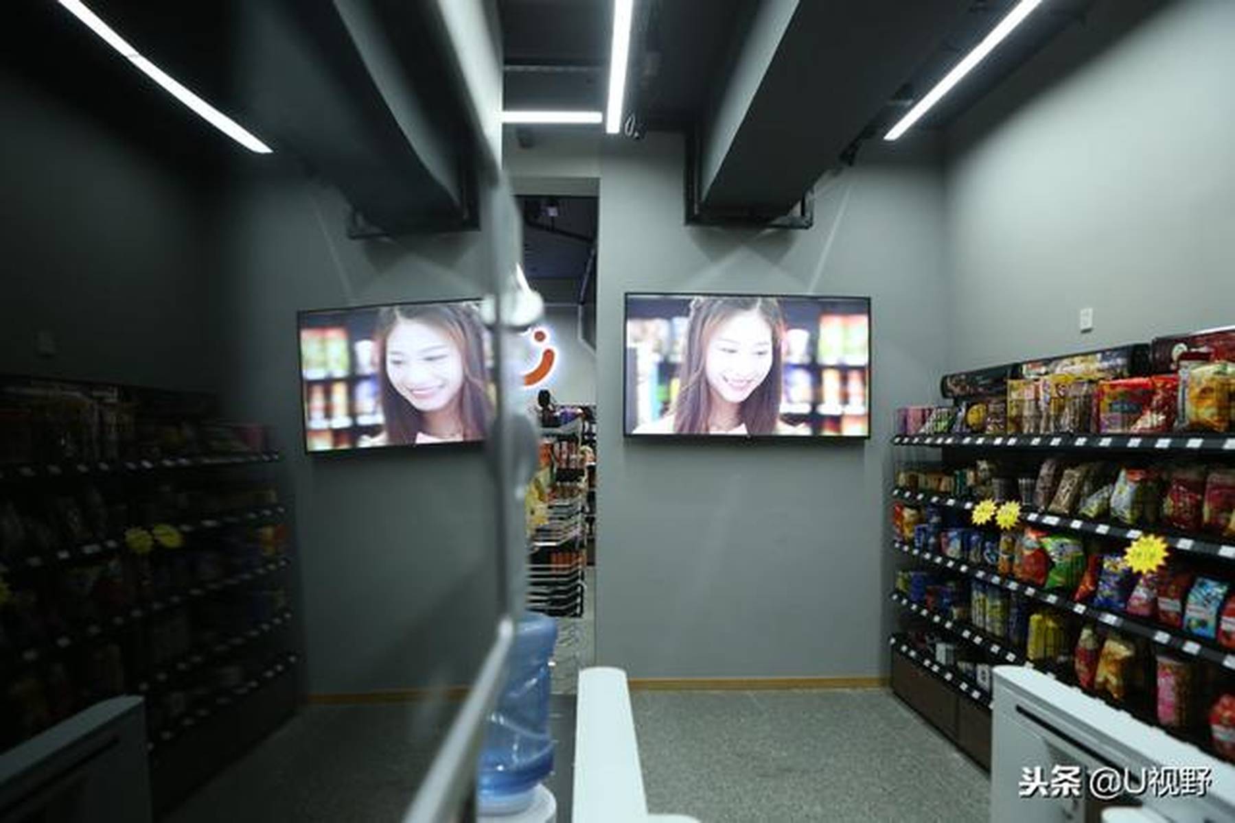 上海又现黑科技无人便利店，工人智能取代人类便利店都无店员？