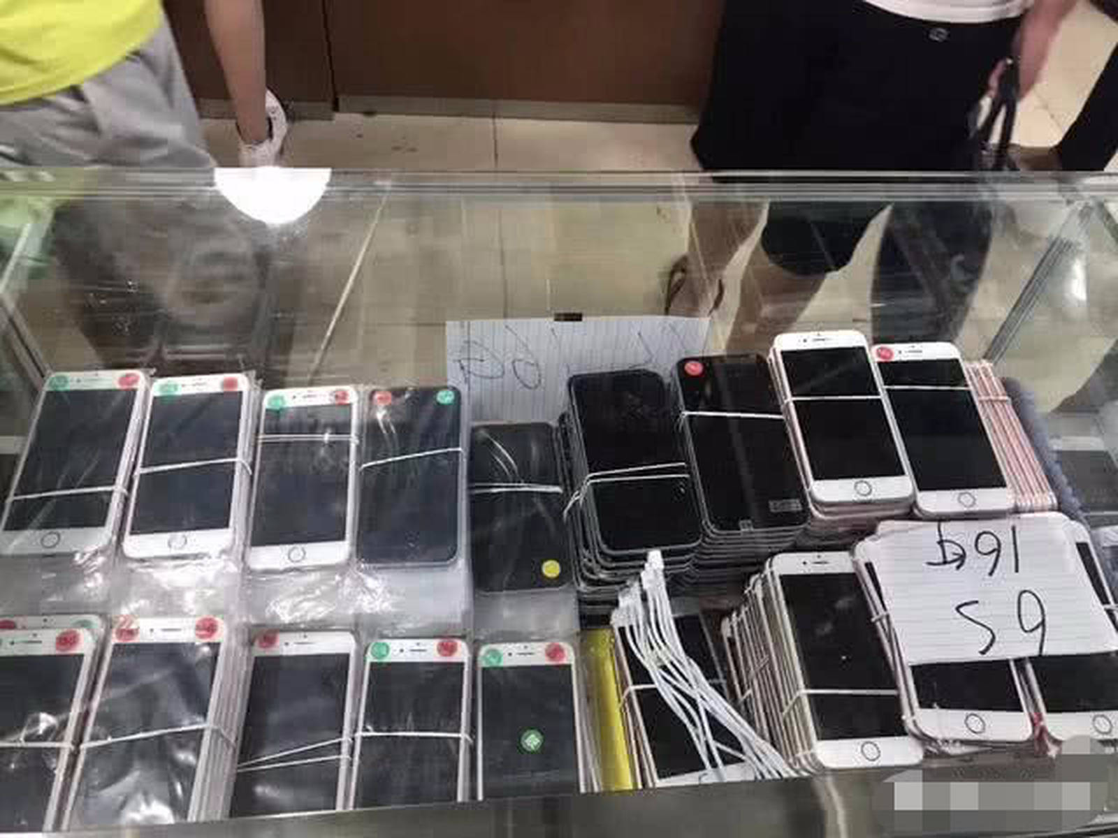 深圳华强北二手苹果手机水有多深？