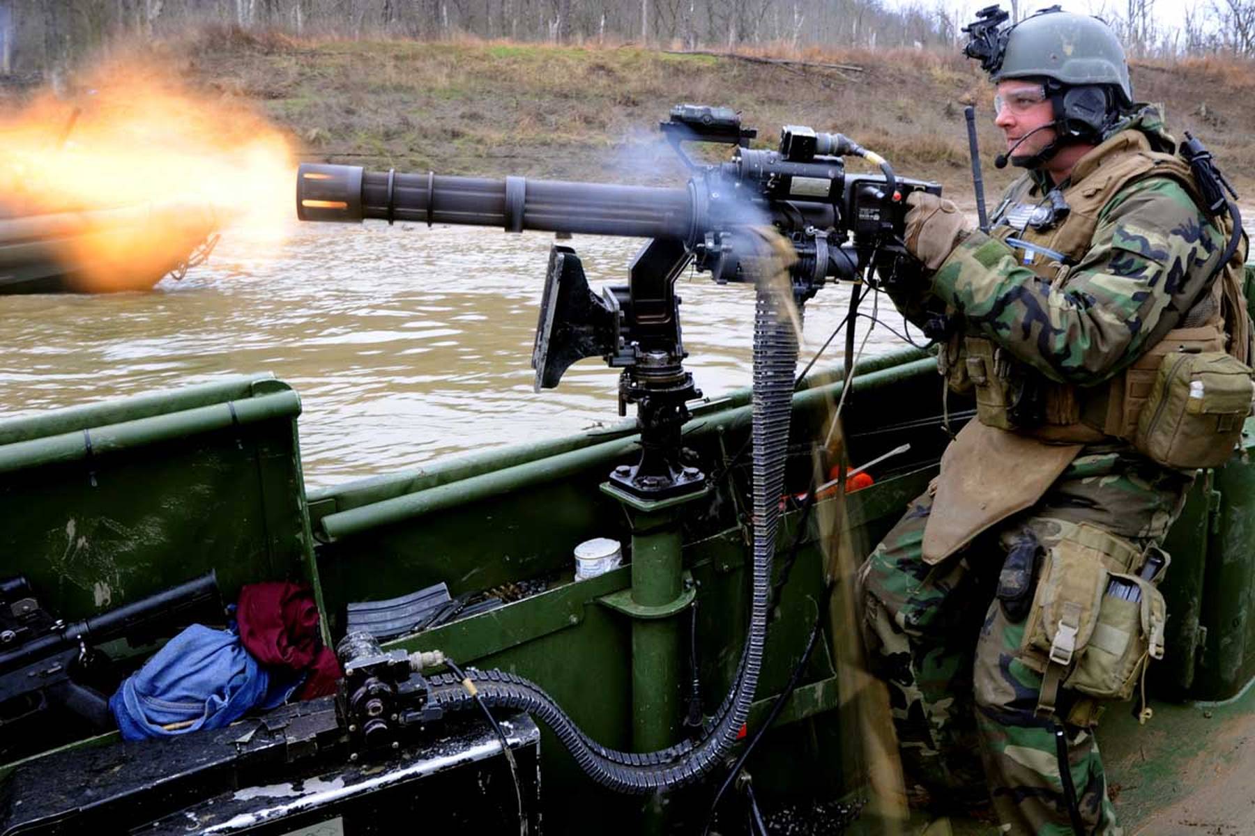 高清图集：m134 gau-17 加特林机枪