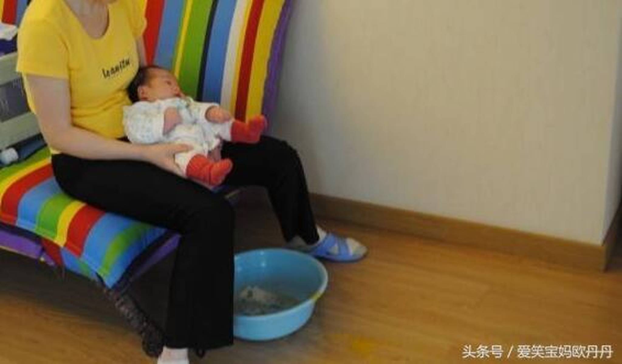 把屎把尿，到底对小宝宝有何影响？妈妈们看完这4点就不会纠结了