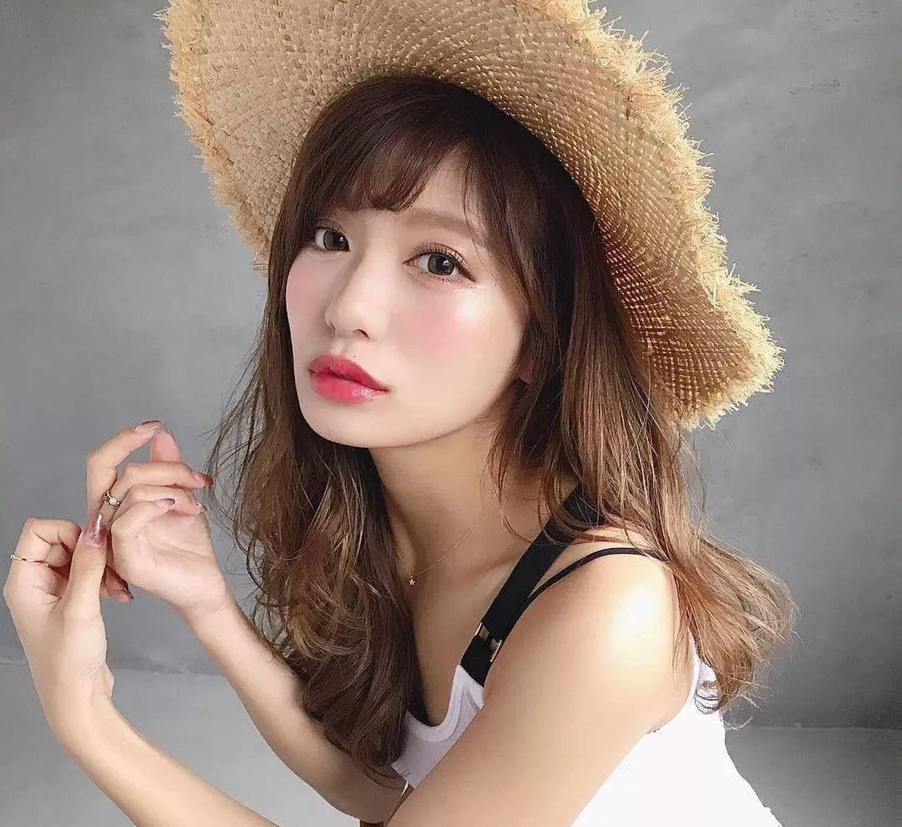 日本艺人镝木美优，美优，懂吗？