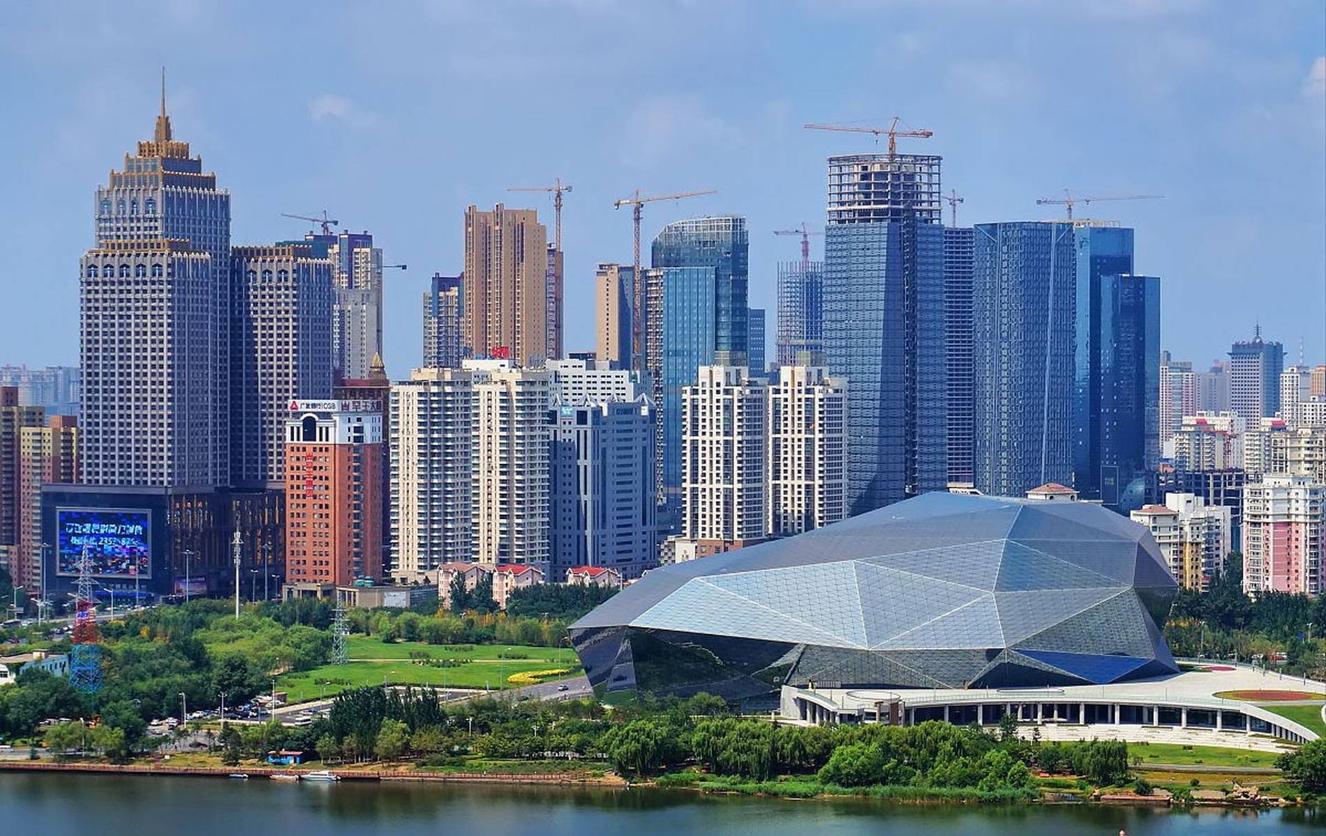 东北三省三省会,哪个城市实力最强,是沈阳、海尔滨还是长春呢?