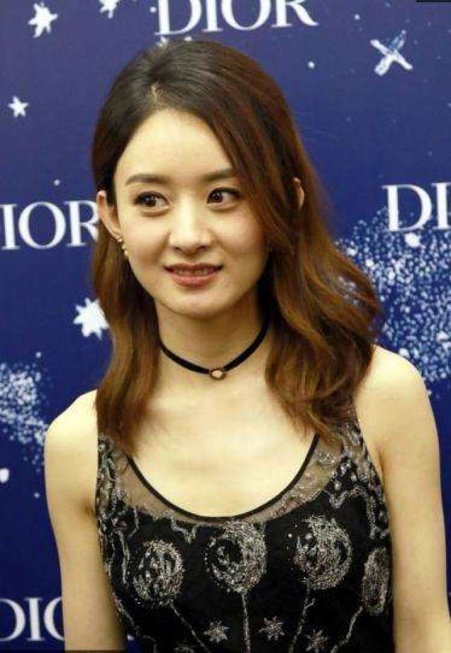 赵丽颖这照片不修图也能美美哒!_手机搜狐网