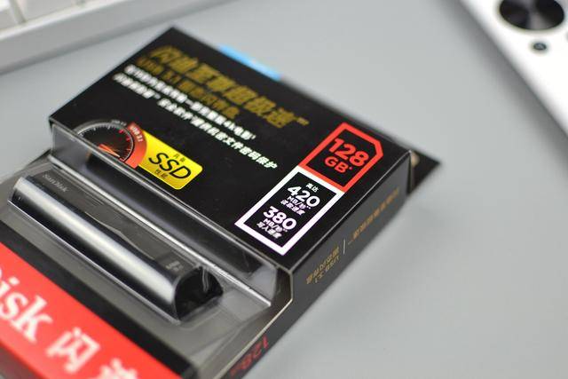 U盘玩出新激情,网页游戏私服推荐420MB/sBT页游sf固态硬盘