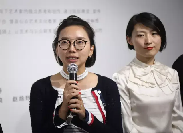 青年艺术100总监彭玮发表讲话