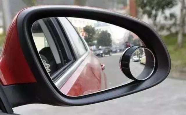 老司机开车越开越快 b700677a94a742758551f689a5fab216.jpg