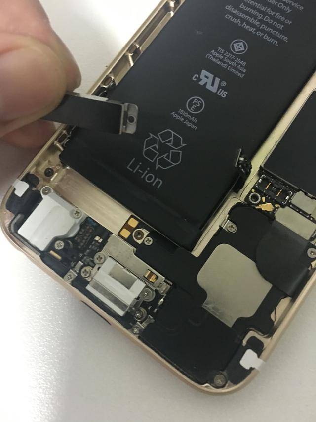 技术贴:iphone充电口(尾插)的作用_手机搜狐网