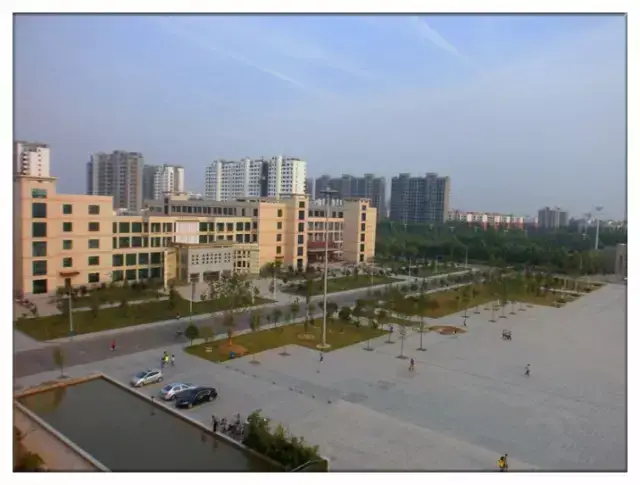 周口师范学院,校园景色美如画.