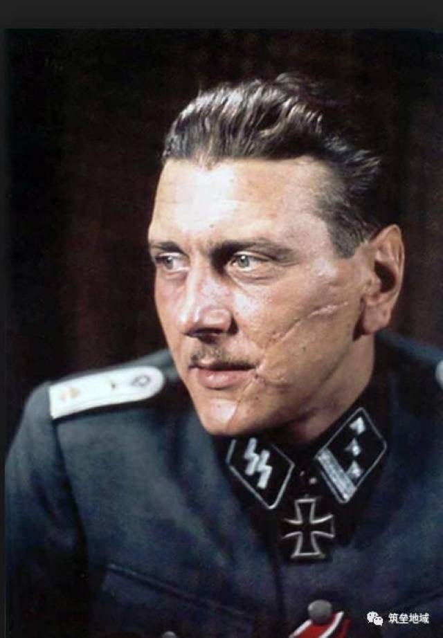 营救墨索里尼的行动中德国伞兵与党卫军争功秘