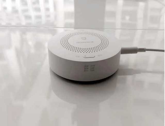 对于家庭来说,安全是一个不容忽视的问题,而借助一些高科技产品,会