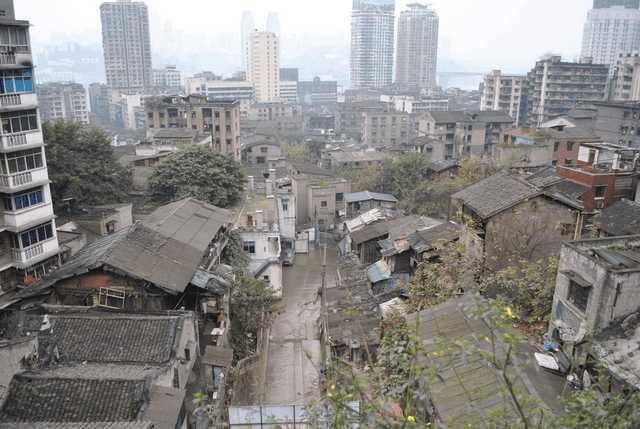 十八梯 :老房子,传统手艺人,爬坡体验老重庆味道.