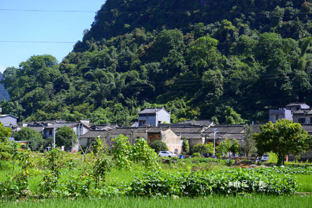 在旧县村看原始形貌古村落