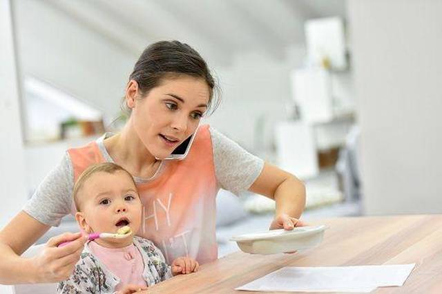 那个奋力爬出婚姻无底洞的女人,长什么样?