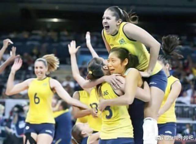 巴西夺女排冠军 球迷却表白:朱婷是巴西人英雄