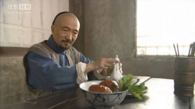 喜来乐爱吃的"铁狮子头",就是红烧狮子头